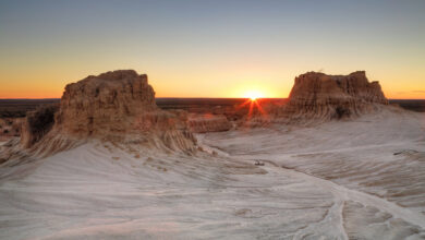 white sand and rocks of Mungo National Park