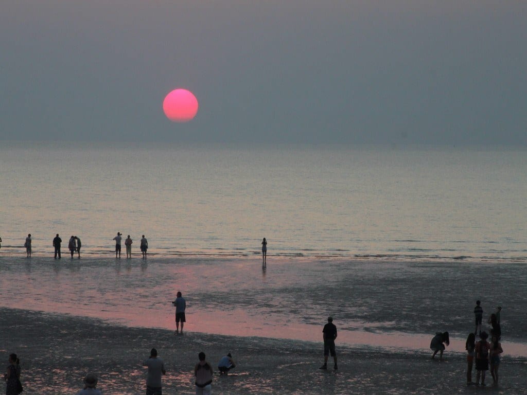 28 Orte in Australien, um unglaubliche Sonnenuntergänge zu sehen.