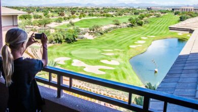 Beautiful courtyard at the Westin Kierland Resort and Spa in Scottsdale, Arizona