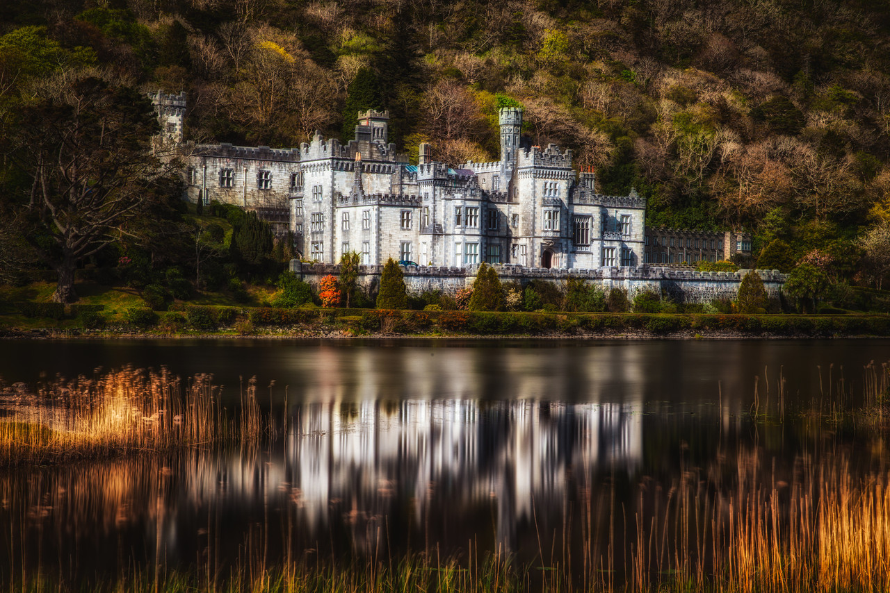 Kylemore Abbey – Die Geschichte von Irlands prunkvollem Schloss