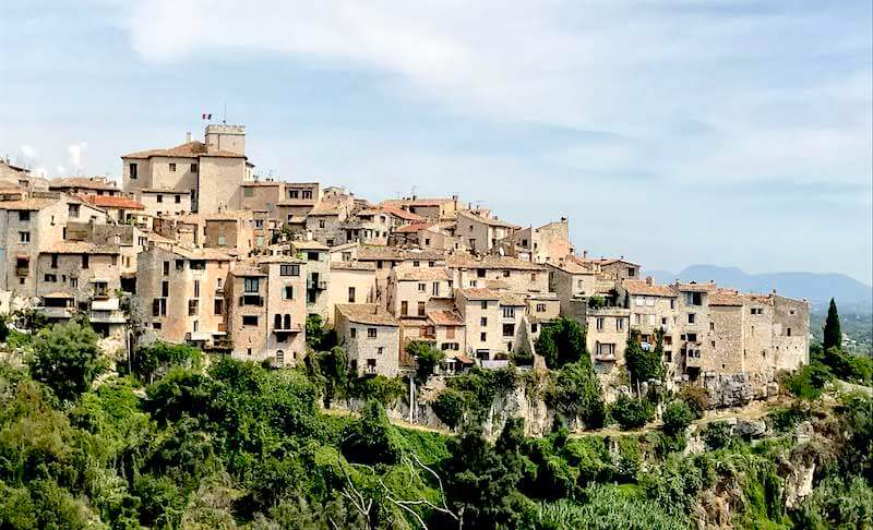 Verzaubernde mittelalterliche Dörfer in Frankreich – Die Côte d’Azur