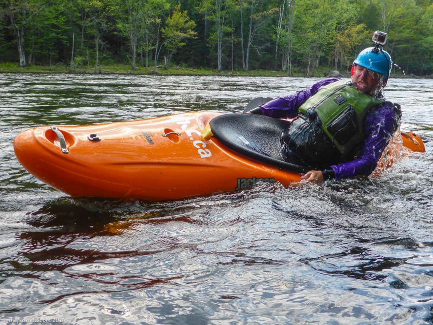 Whitewater-Kajakfahren – das ultimative Abenteuer in Ontario