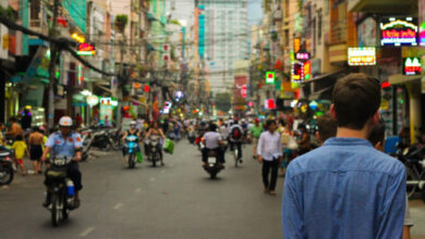 How to Become a Sustainable Traveler