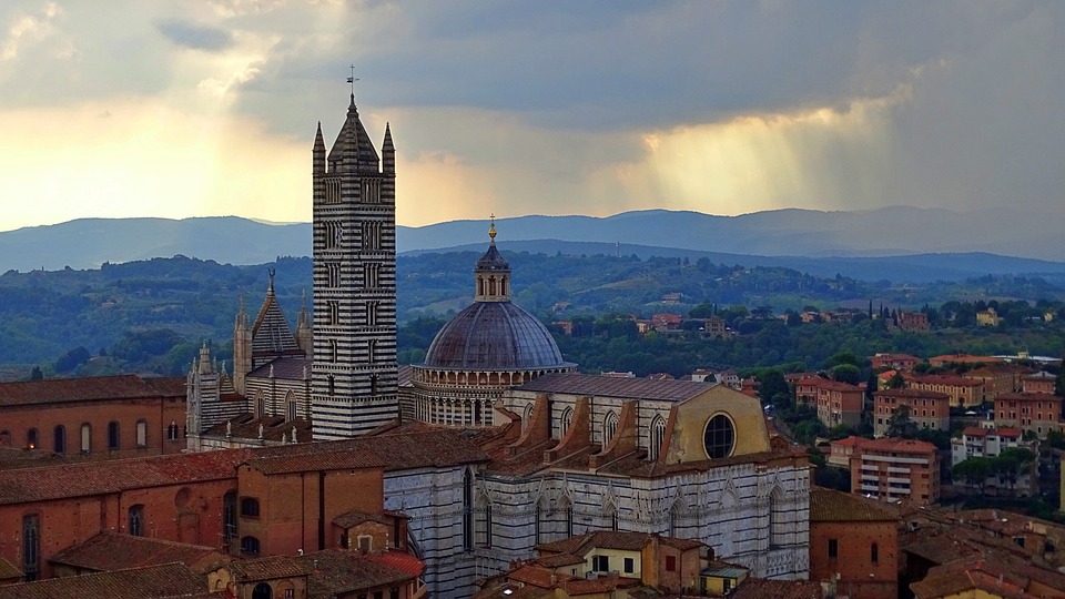 Reisetipps für die Toskana: Wein Kunst und Landschaft